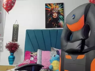 Dubraska1's Live Sex Cam Show