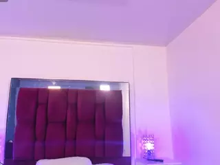 leyna-angels's Live Sex Cam Show