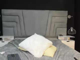leyna-angels's Live Sex Cam Show