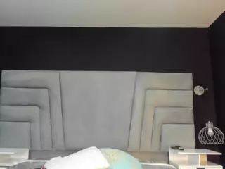leyna-angels's Live Sex Cam Show