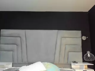 leyna-angels's Live Sex Cam Show