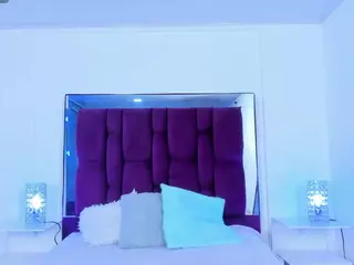 leyna-angels's Live Sex Cam Show