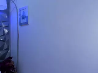 leyna-angels's Live Sex Cam Show