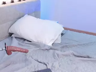 MadelaneCoote's Live Sex Cam Show