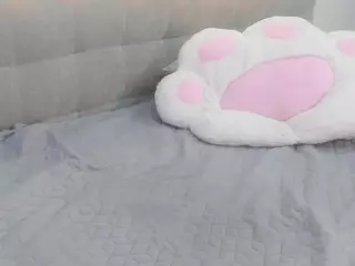 MadelaneCoote's Live Sex Cam Show
