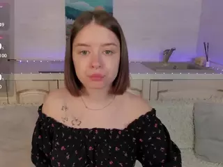 Marta-Bates's Live Sex Cam Show