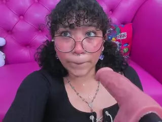 SAFIRO-AGATA's Live Sex Cam Show