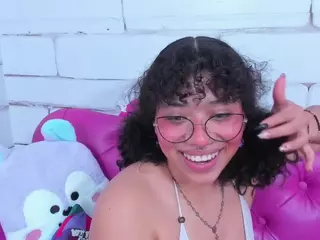 SAFIRO-AGATA's Live Sex Cam Show