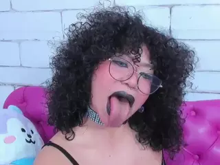 SAFIRO-AGATA's Live Sex Cam Show