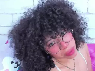 SAFIRO-AGATA's Live Sex Cam Show