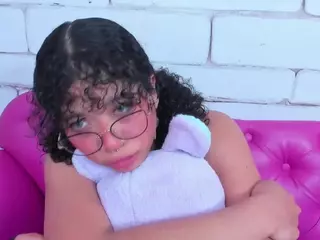 SAFIRO-AGATA's Live Sex Cam Show