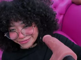 SAFIRO-AGATA's Live Sex Cam Show