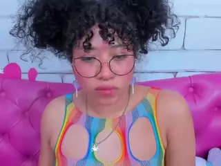 SAFIRO-AGATA's Live Sex Cam Show