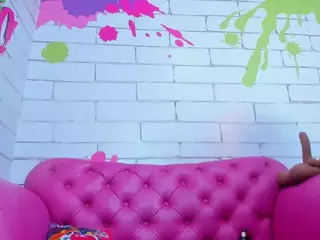 SAFIRO-AGATA's Live Sex Cam Show
