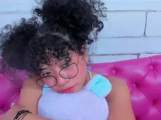 SAFIRO-AGATA's Live Sex Cam Show