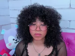 SAFIRO-AGATA's Live Sex Cam Show