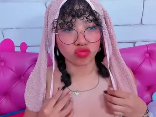 SAFIRO-AGATA's Live Sex Cam Show