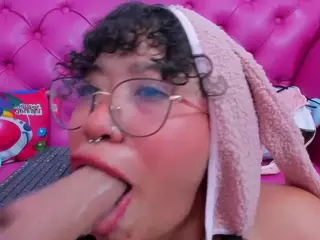 SAFIRO-AGATA's Live Sex Cam Show