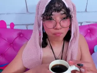 SAFIRO-AGATA's Live Sex Cam Show