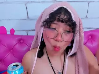 SAFIRO-AGATA's Live Sex Cam Show