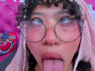 SAFIRO-AGATA's Live Sex Cam Show