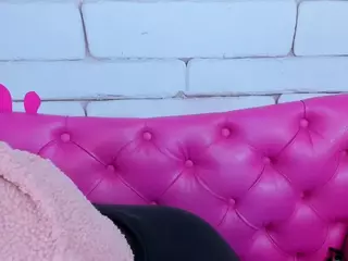 SAFIRO-AGATA's Live Sex Cam Show