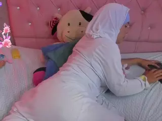 AliaAsad's Live Sex Cam Show