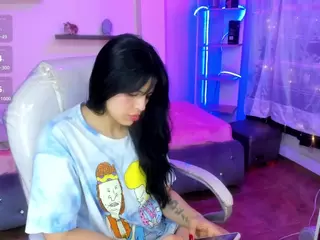 Eliie-Ruizz's Live Sex Cam Show