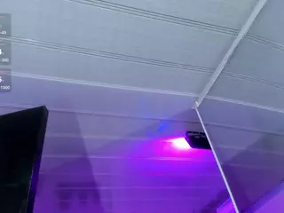 Eliie-Ruizz's Live Sex Cam Show