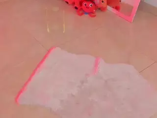 LittleDanni's Live Sex Cam Show
