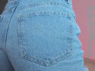 LittleDanni's Live Sex Cam Show
