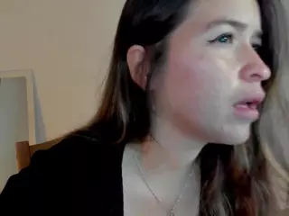 LittleDanni's Live Sex Cam Show