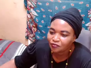 MatureNesh's Live Sex Cam Show