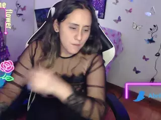 MelRaise's Live Sex Cam Show
