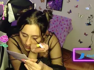 MelRaise's Live Sex Cam Show