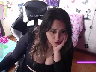 MelRaise's Live Sex Cam Show