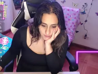 MelRaise's Live Sex Cam Show