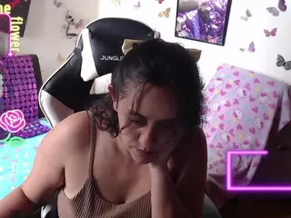 MelRaise's Live Sex Cam Show
