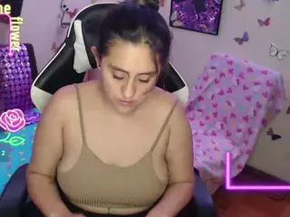 MelRaise's Live Sex Cam Show