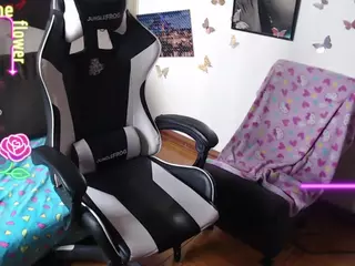MelRaise's Live Sex Cam Show