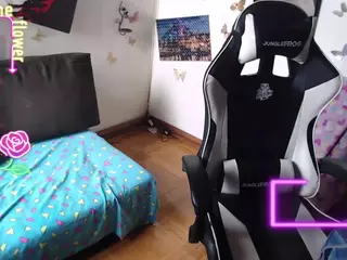 MelRaise's Live Sex Cam Show