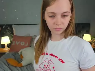 Mia's Live Sex Cam Show