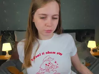 Mia's Live Sex Cam Show