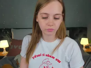 Mia's Live Sex Cam Show