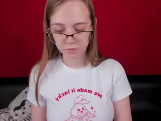 Mia's Live Sex Cam Show