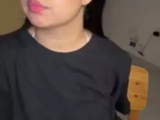 TaraHills's Live Sex Cam Show