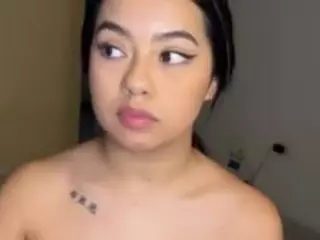 TaraHills's Live Sex Cam Show