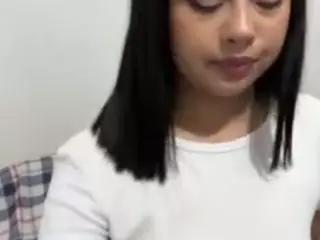 TaraHills's Live Sex Cam Show
