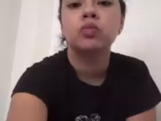 TaraHills's Live Sex Cam Show