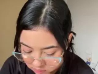 TaraHills's Live Sex Cam Show